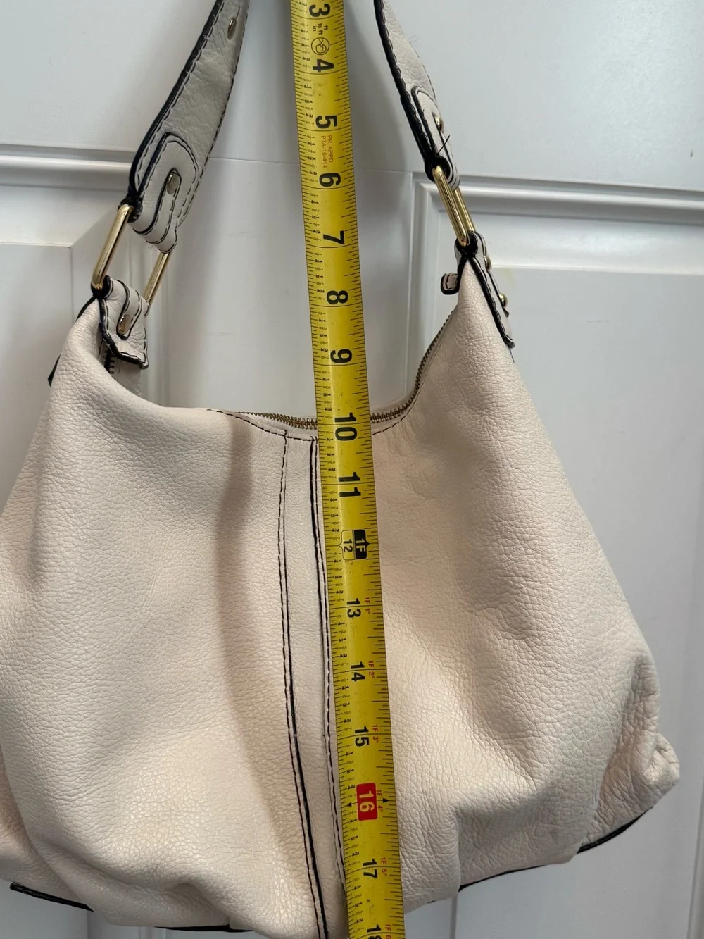 Soft Cream Leather Hobo Bag with Contrast Stitching